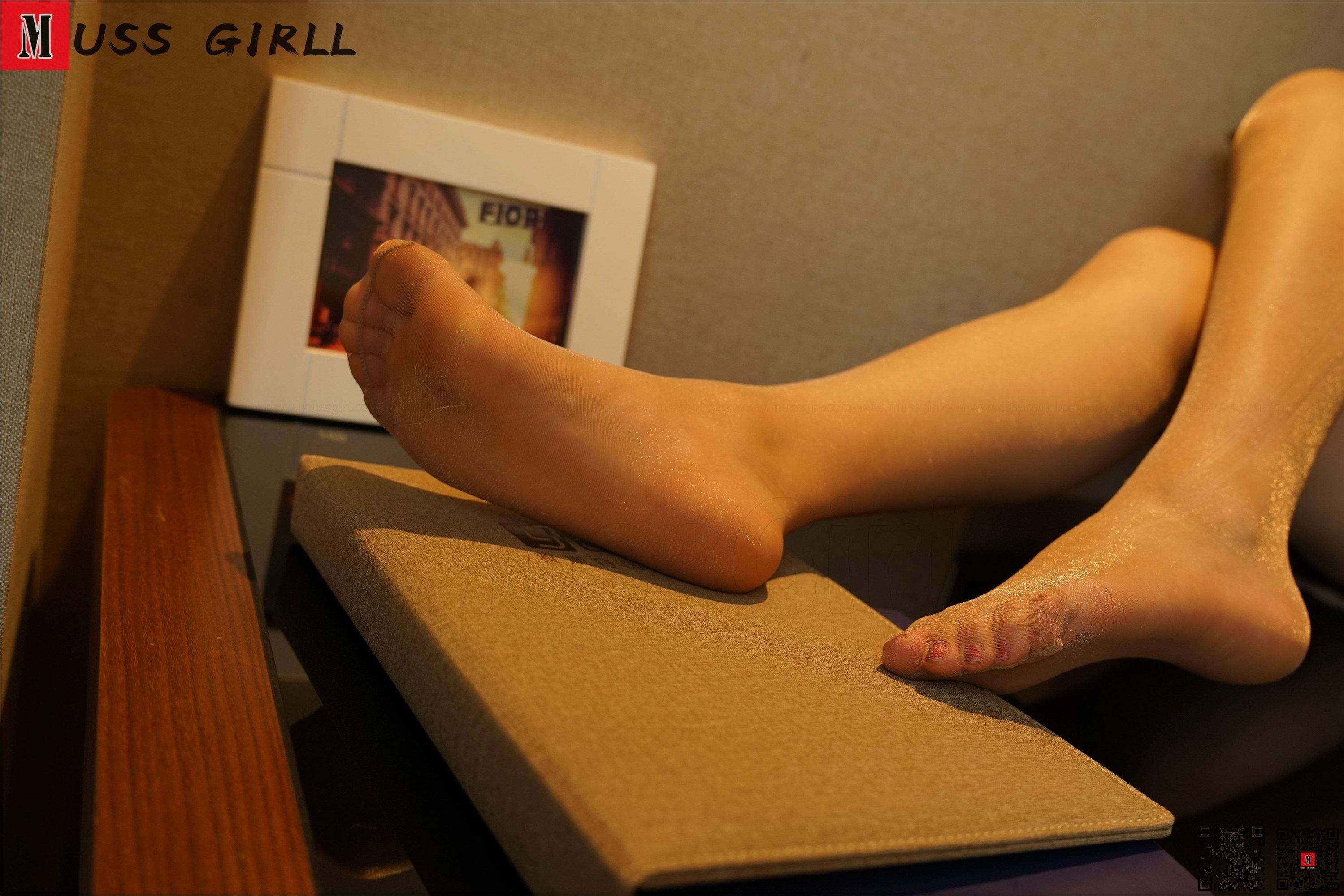 MussGirl慕丝女郎  NO.511 小何